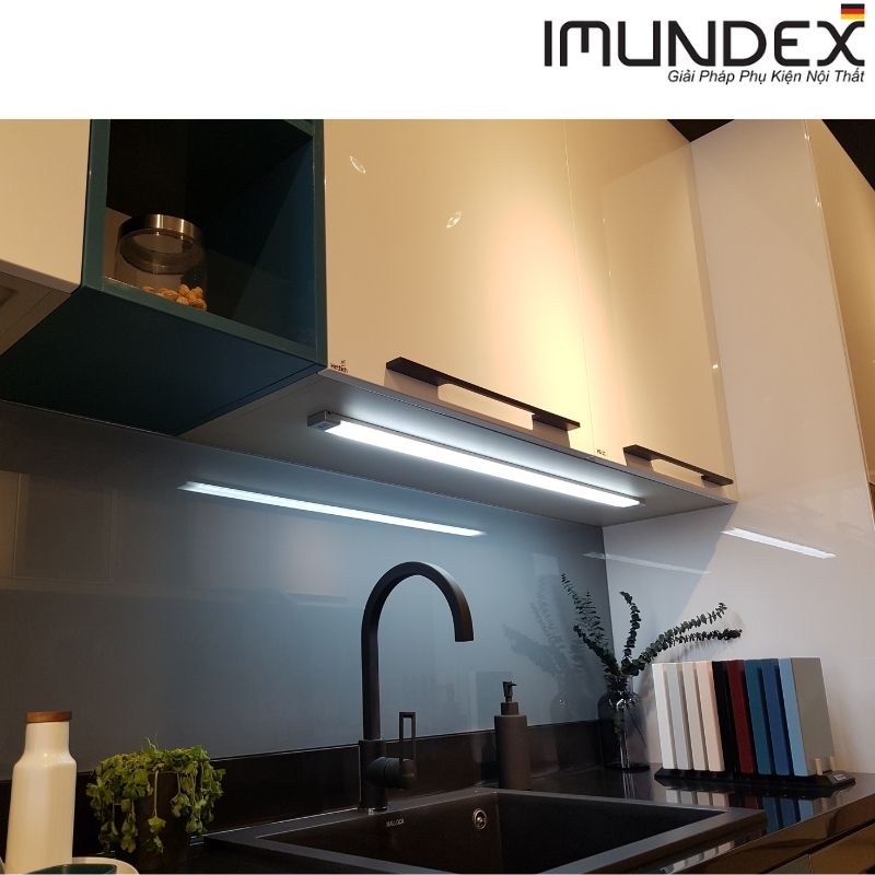 Đèn LED phía dưới tủ treo Imundex 7606205